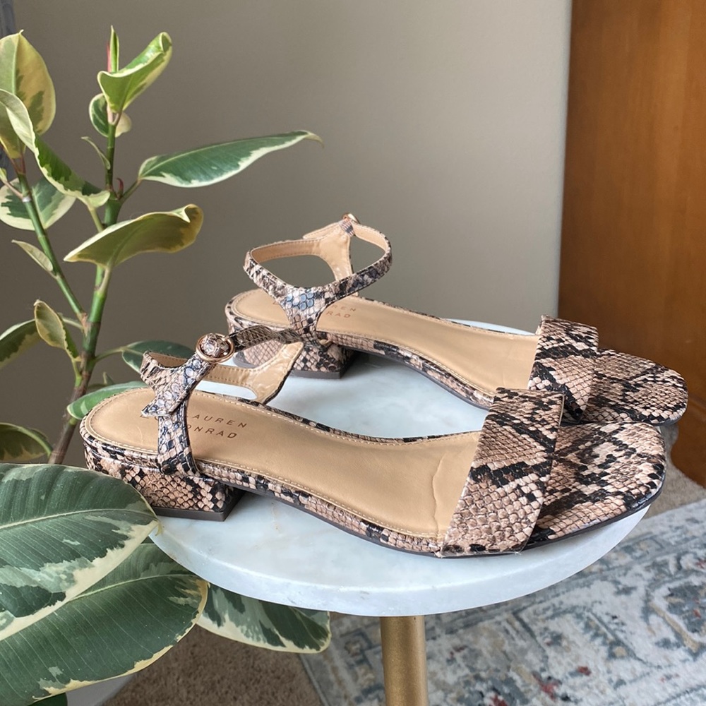 Lauren Conrad Snakeskin Sandal size 9